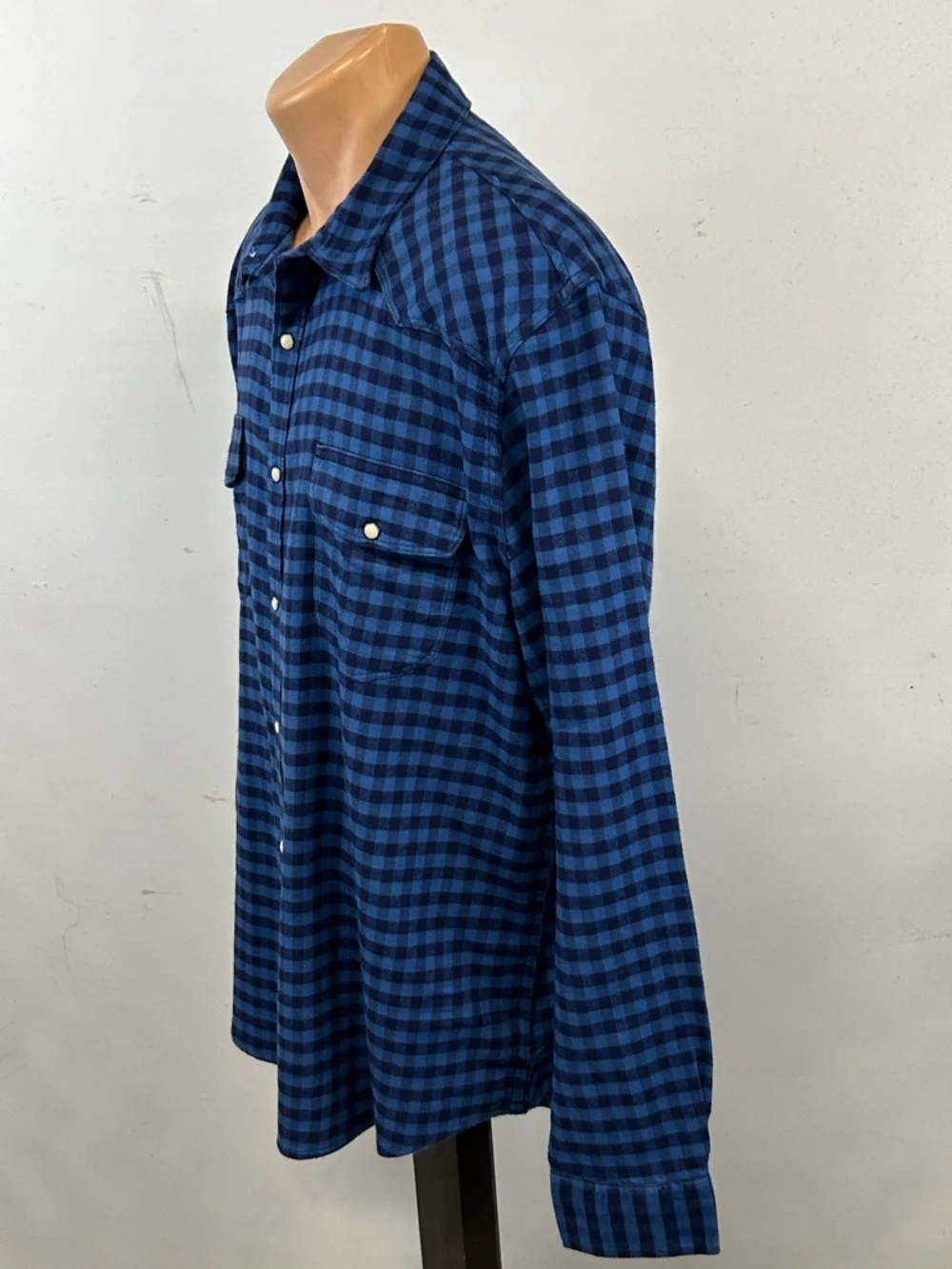 Lucky Brand long sleeve button down flannel shirt.  XL (NWT) - Picture 5 of 7